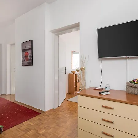3 Bedroom Cozy In * Opatija