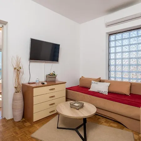 3 Bedroom Cozy In Daire Opatija